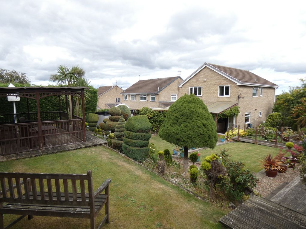 Rear Garden- click for photo gallery